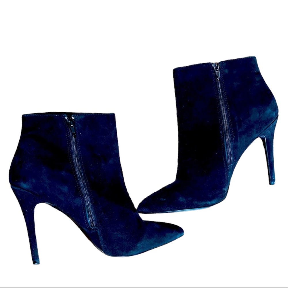 Charles By Charles David Black Suede Bootie 8.5 - Picture 11 of 11